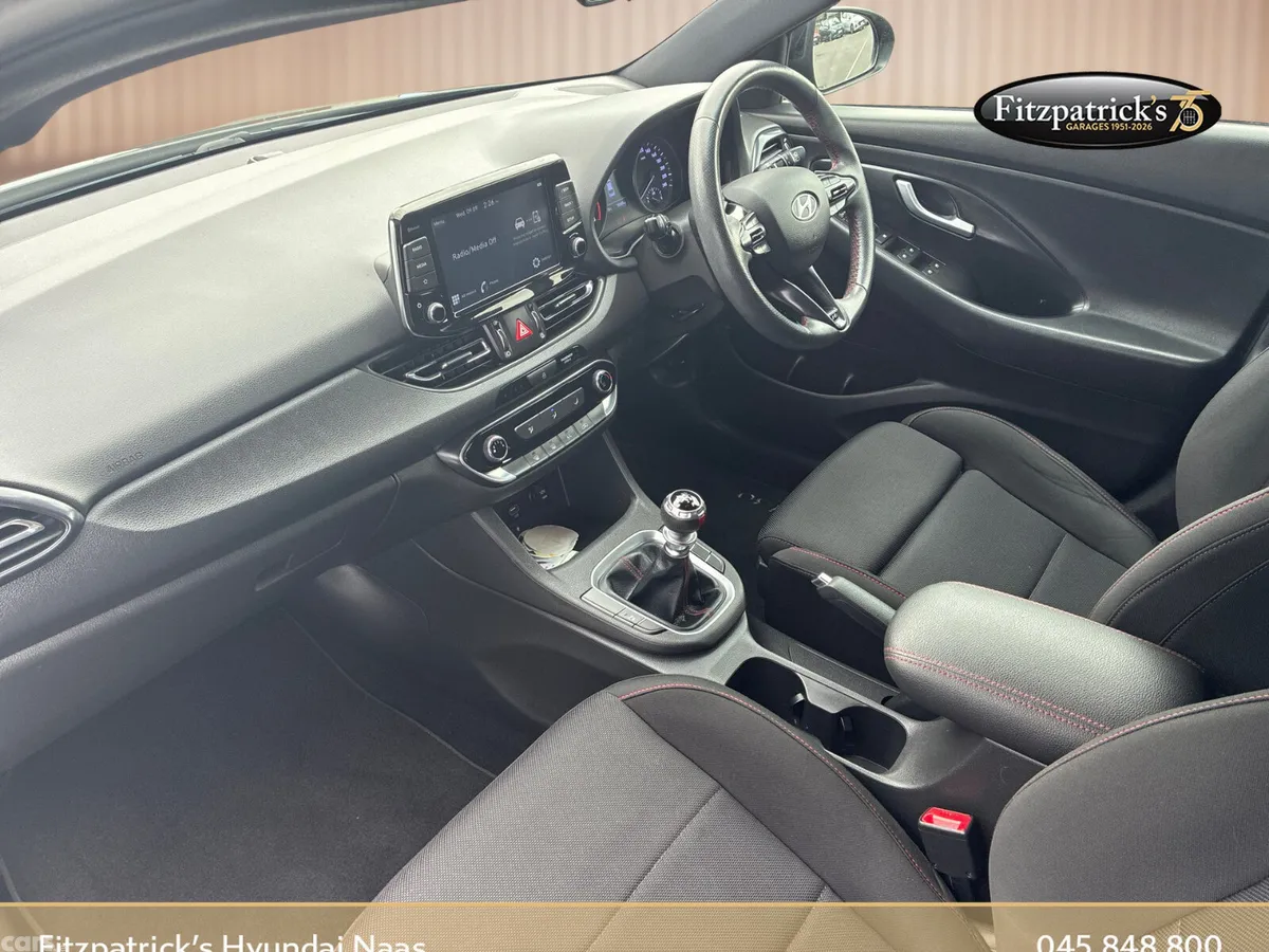 Hyundai i30 Hatchback, Petrol, 2022, Black