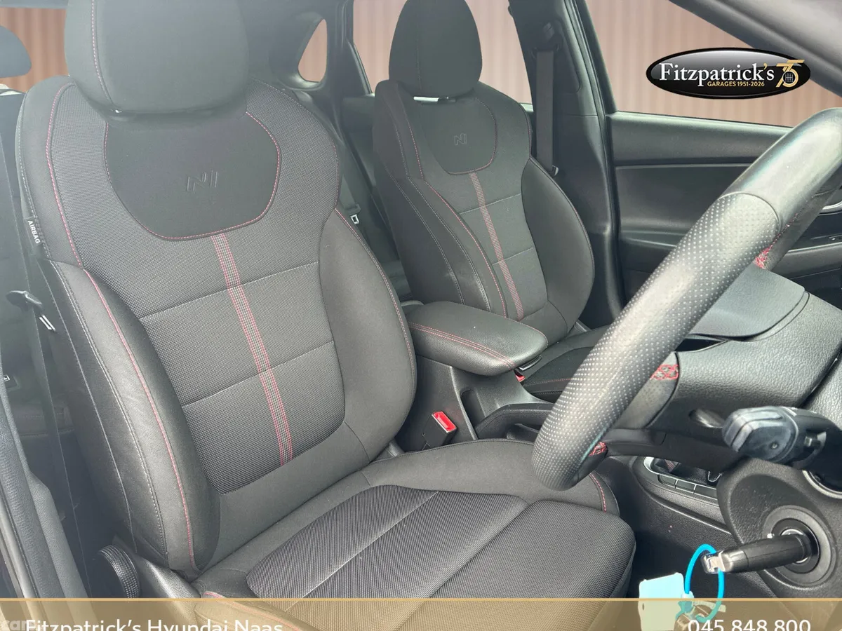 Hyundai i30 Hatchback, Petrol, 2022, Black