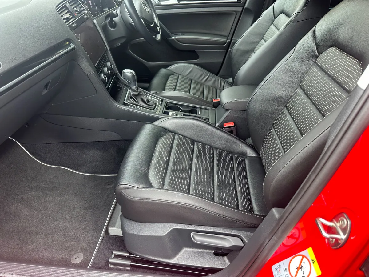 Volkswagen Golf Hatchback, Petrol, 2019, Red