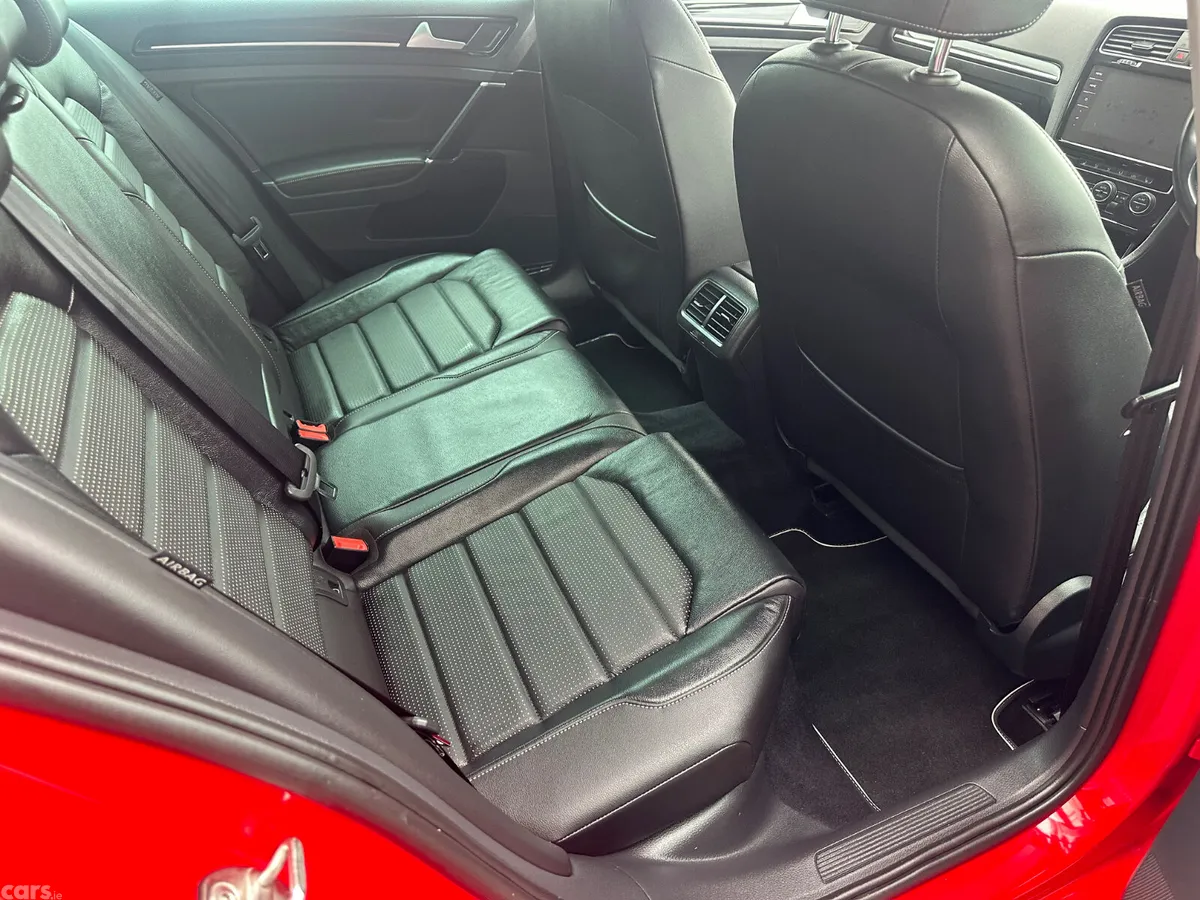 Volkswagen Golf Hatchback, Petrol, 2019, Red