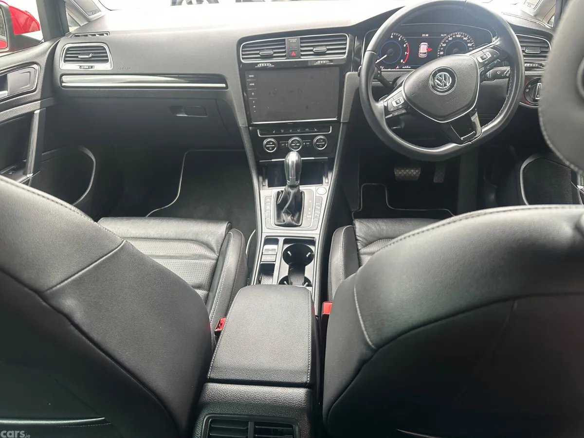 Volkswagen Golf Hatchback, Petrol, 2019, Red