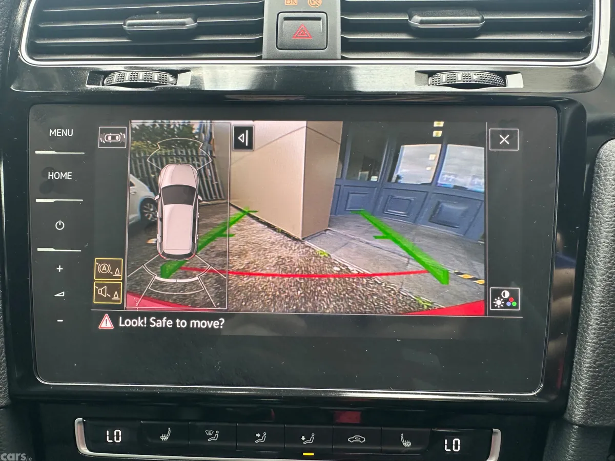 Volkswagen Golf Hatchback, Petrol, 2019, Red