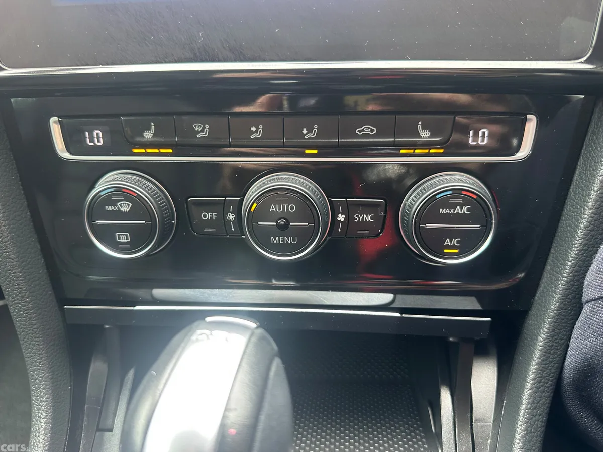 Volkswagen Golf Hatchback, Petrol, 2019, Red