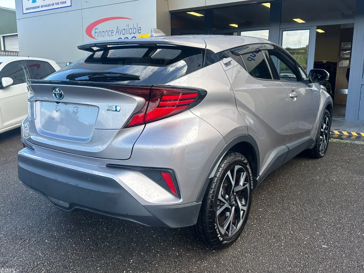 Toyota C-HR SUV, Petrol Hybrid, 2020, Grey