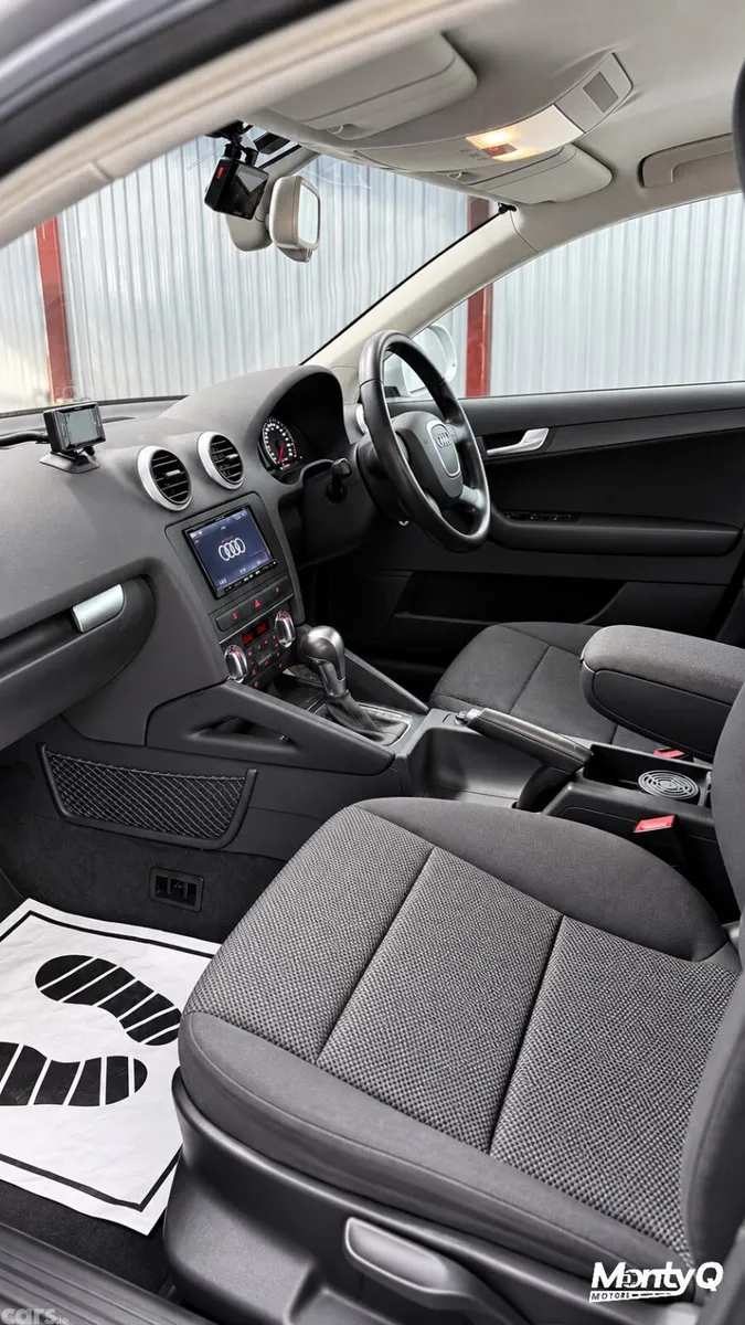 Audi A3 Hatchback, Petrol, 2009, Silver
