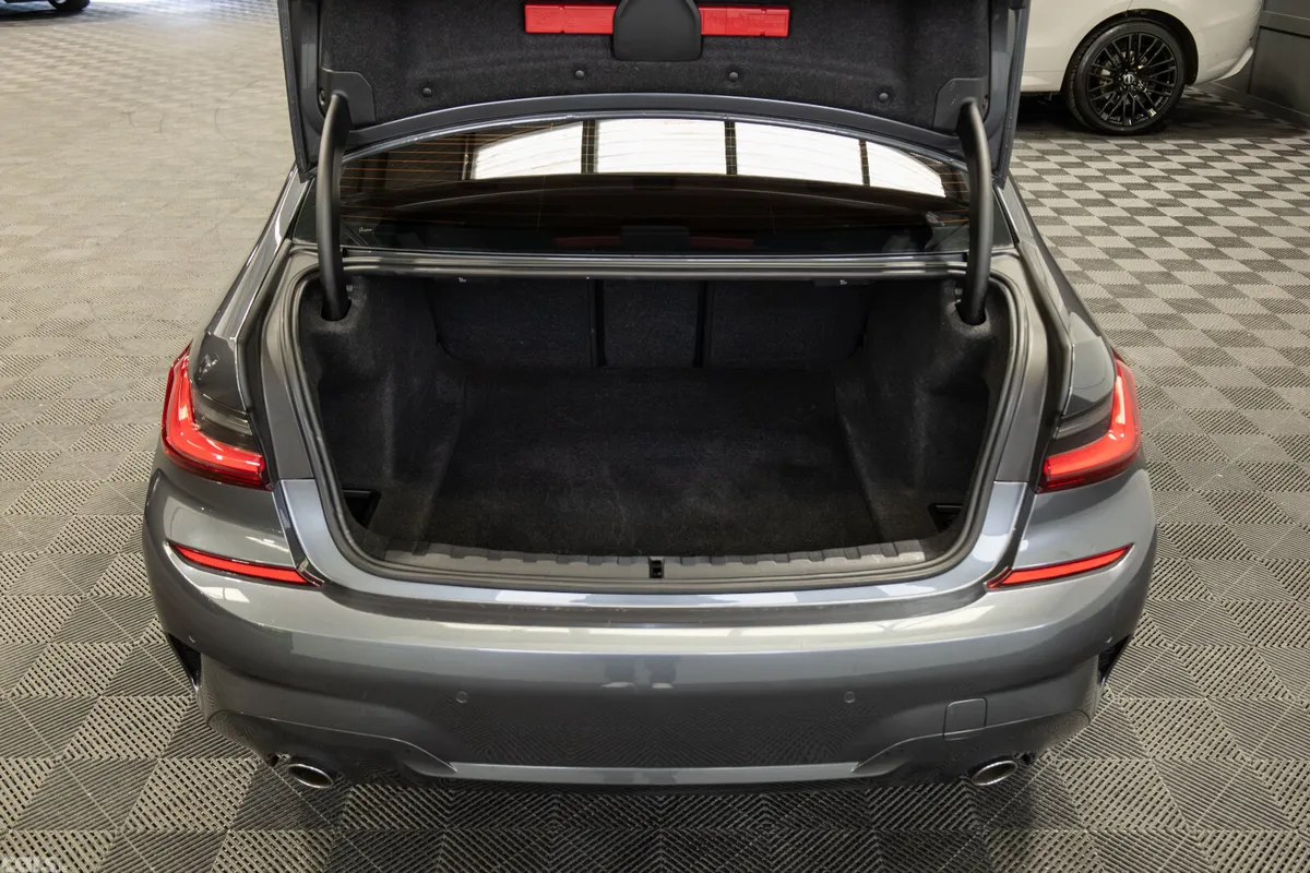 BMW 3-Series Saloon, Diesel, 2022, Grey