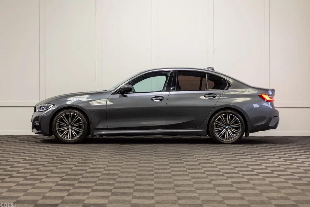 BMW 3-Series Saloon, Diesel, 2022, Grey