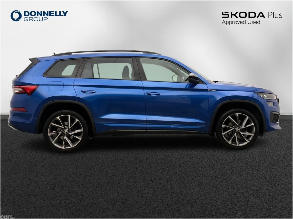 Skoda Kodiaq Estate, Petrol, 2023, Blue