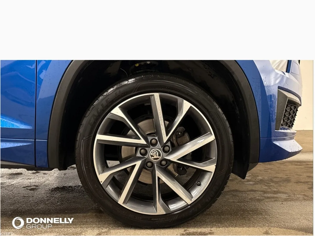 Skoda Kodiaq Estate, Petrol, 2023, Blue