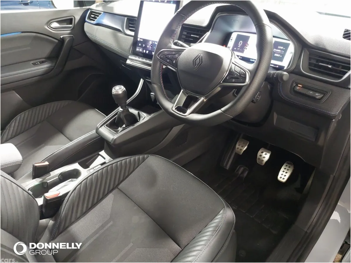Renault Captur Hatchback, Petrol, 2026, Grey