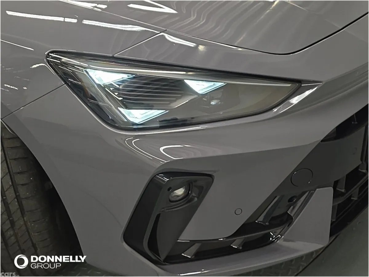 Cupra Leon Estate, Petrol, 2026, Grey