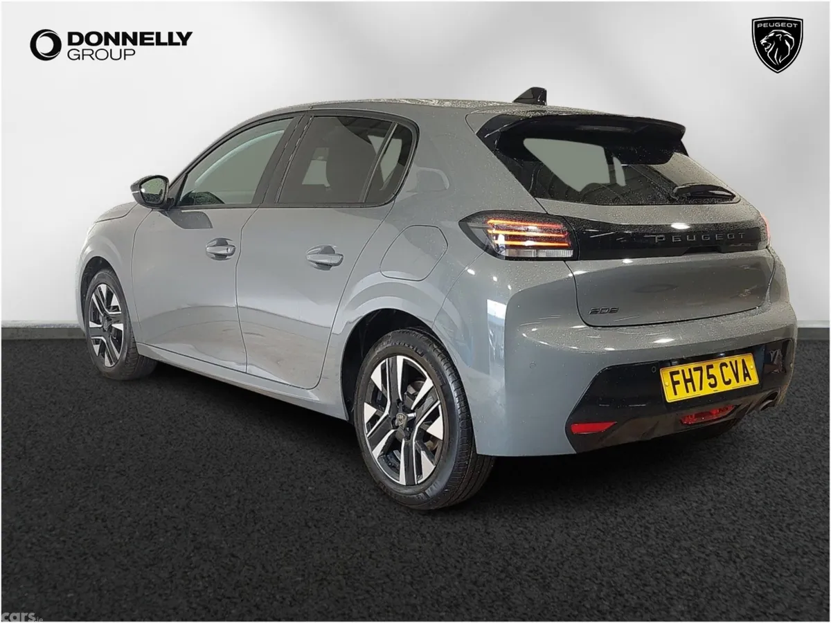Peugeot 208 Hatchback, Petrol, 2026, Grey