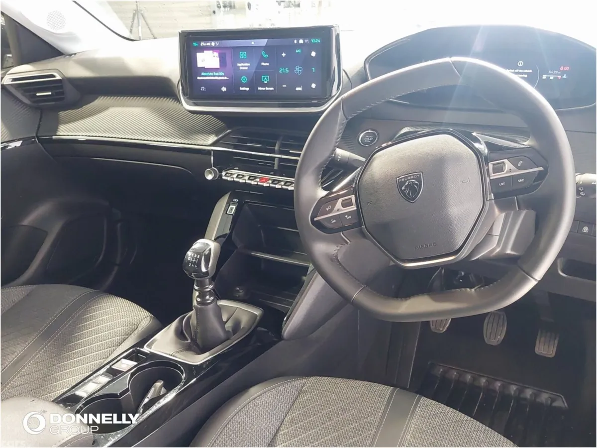 Peugeot 208 Hatchback, Petrol, 2026, Grey