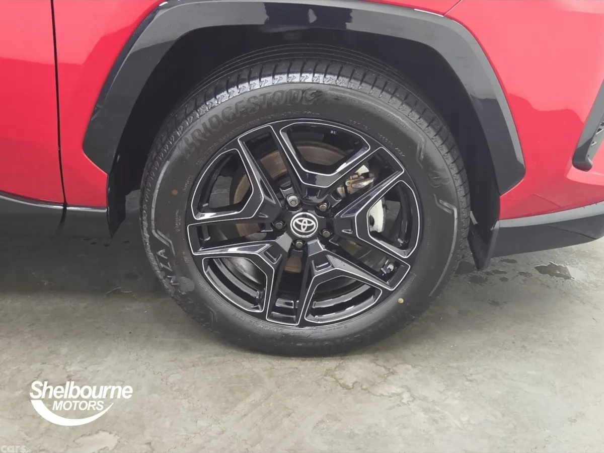 Toyota RAV4 SUV, Petrol Hybrid, 2025, Red