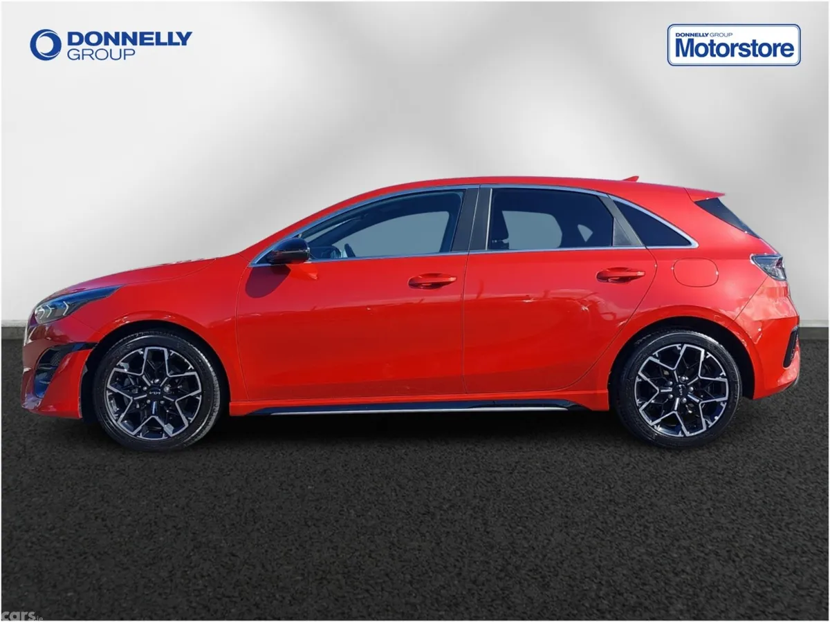 Kia Ceed Hatchback, Petrol, 2024, Red