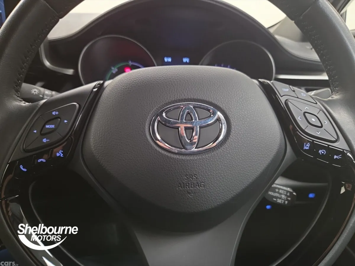 Toyota C-HR Hatchback, Petrol Hybrid, 2023, Blue