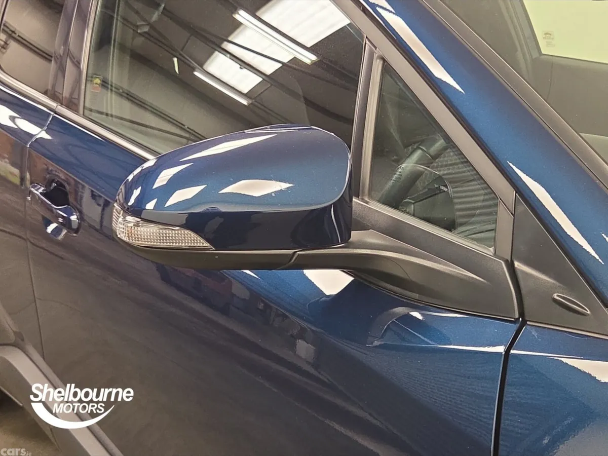 Toyota C-HR Hatchback, Petrol Hybrid, 2023, Blue