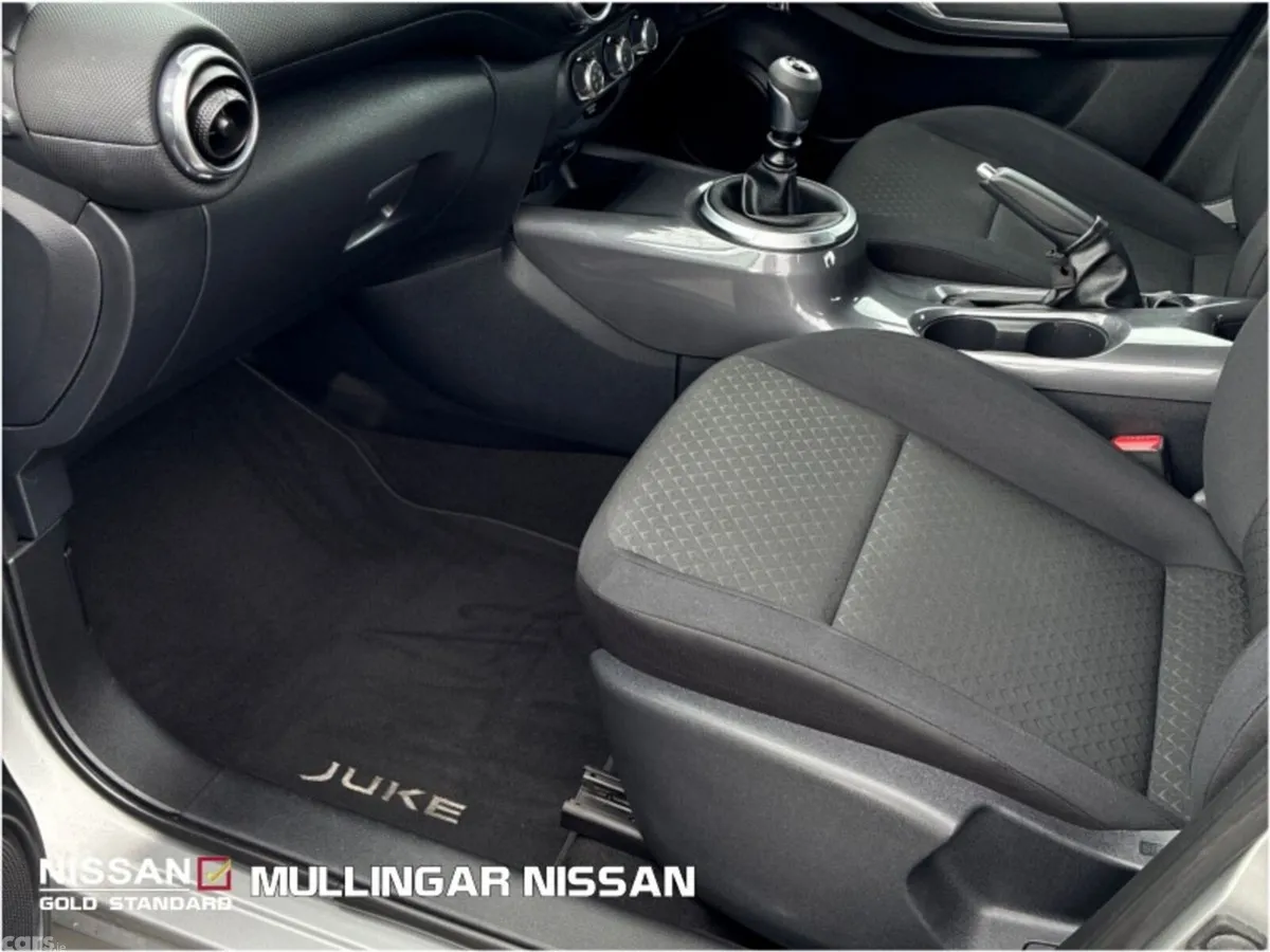 Nissan Juke SUV, Petrol, 2024, Grey