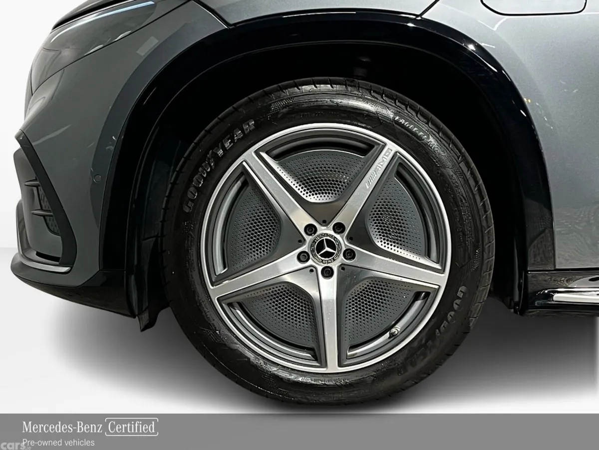 Mercedes-Benz EQS SUV, Electric, 2025, Grey