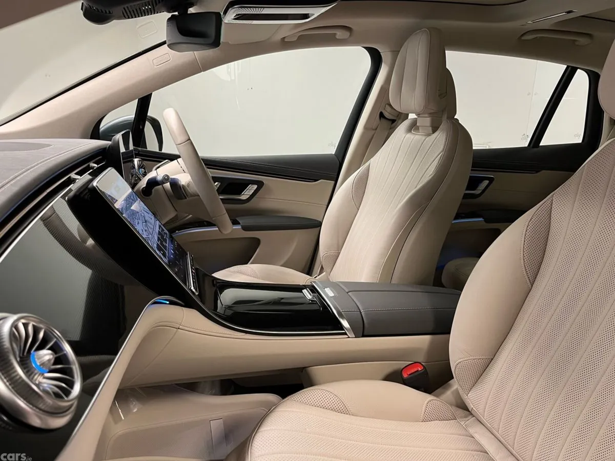 Mercedes-Benz EQS SUV, Electric, 2025, Grey