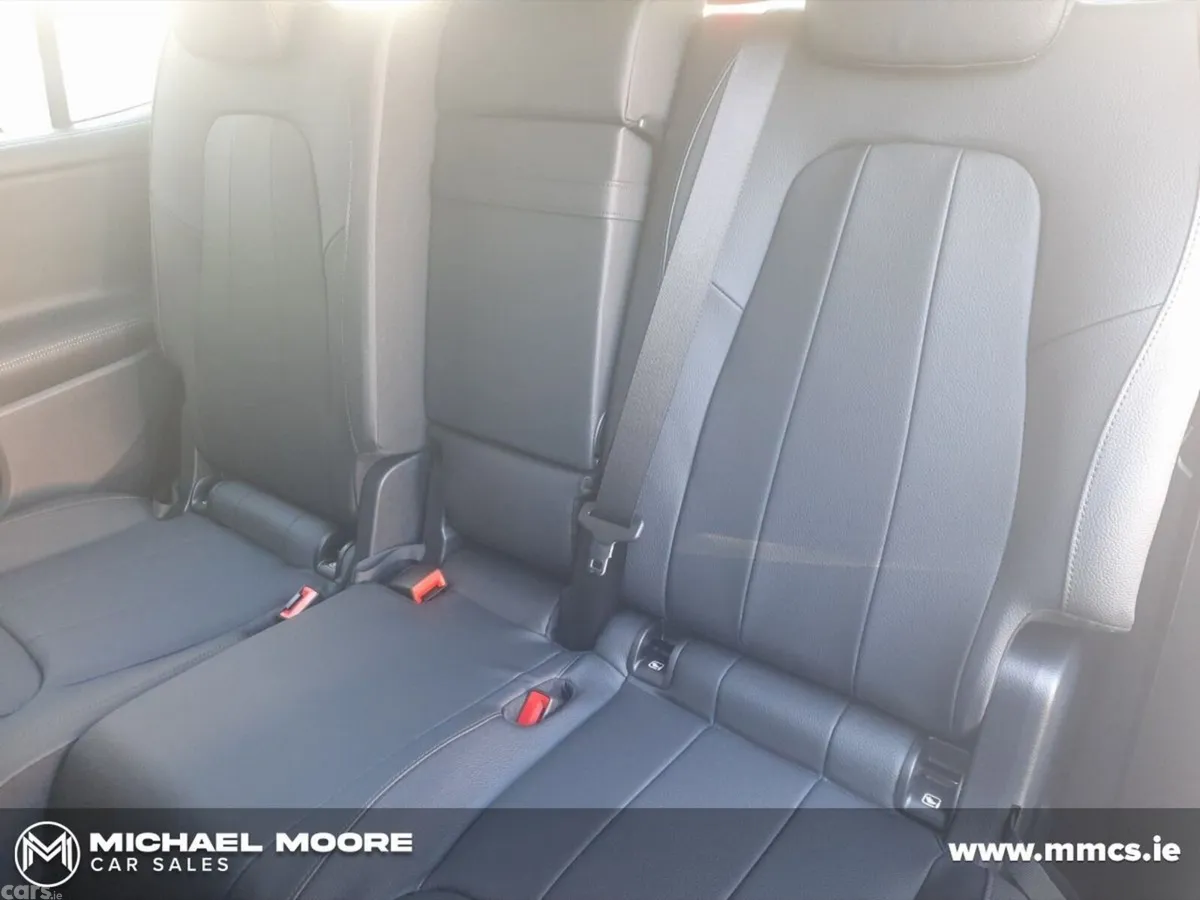 Mercedes-Benz GLB Estate, Diesel, 2026, Grey