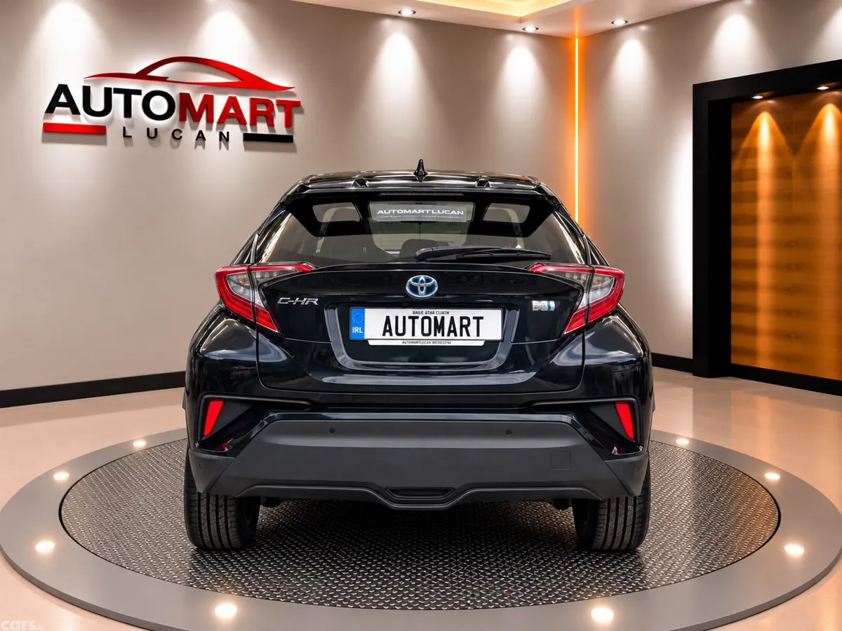 Toyota C-HR SUV, Petrol Hybrid, 2019, Green