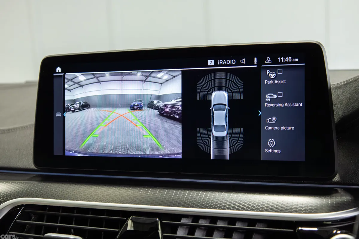 BMW 5-Series Saloon, Petrol Plug-in Hybrid, 2023, Blue