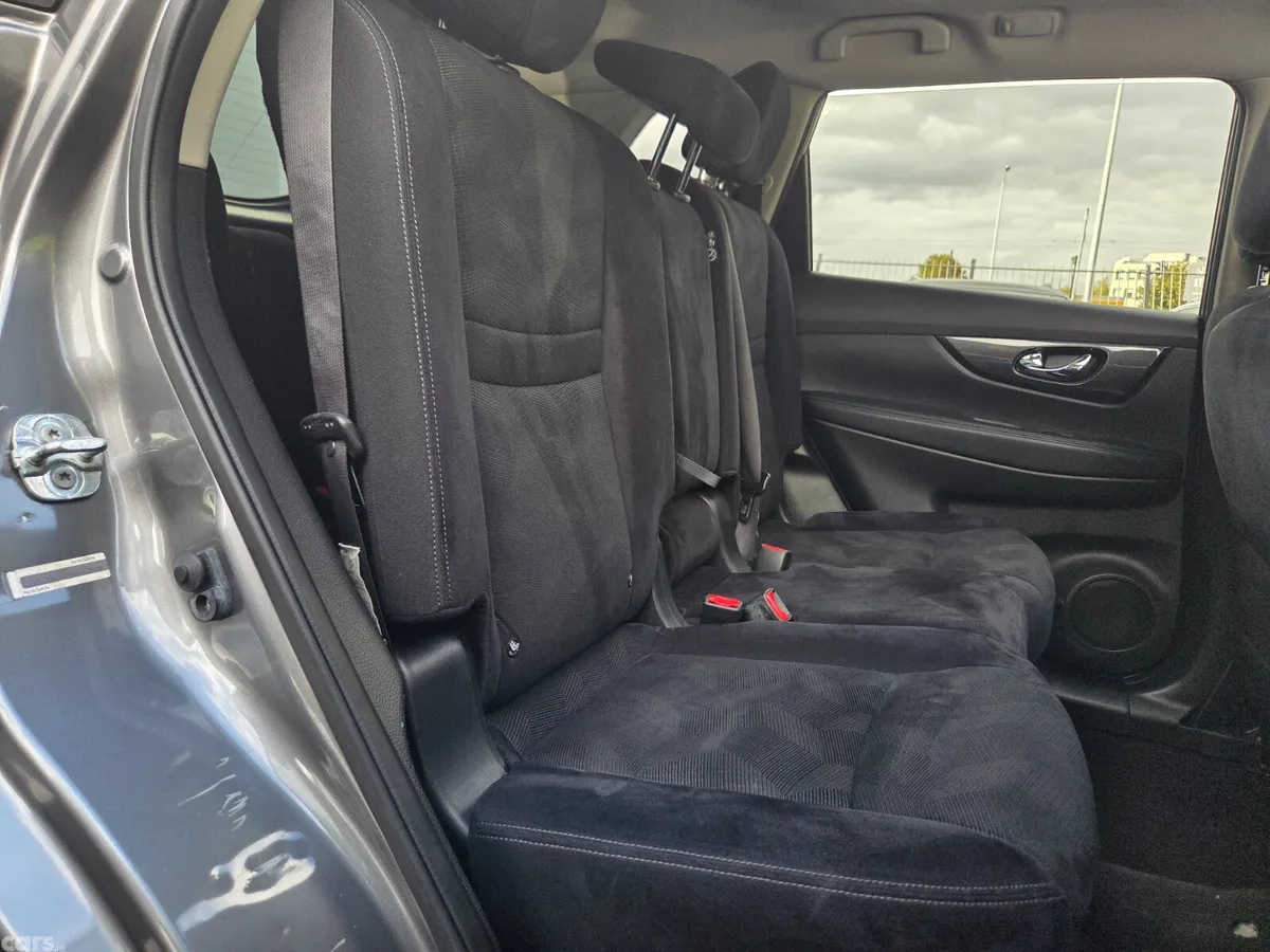 Nissan X-Trail SUV, Diesel, 2017, Grey