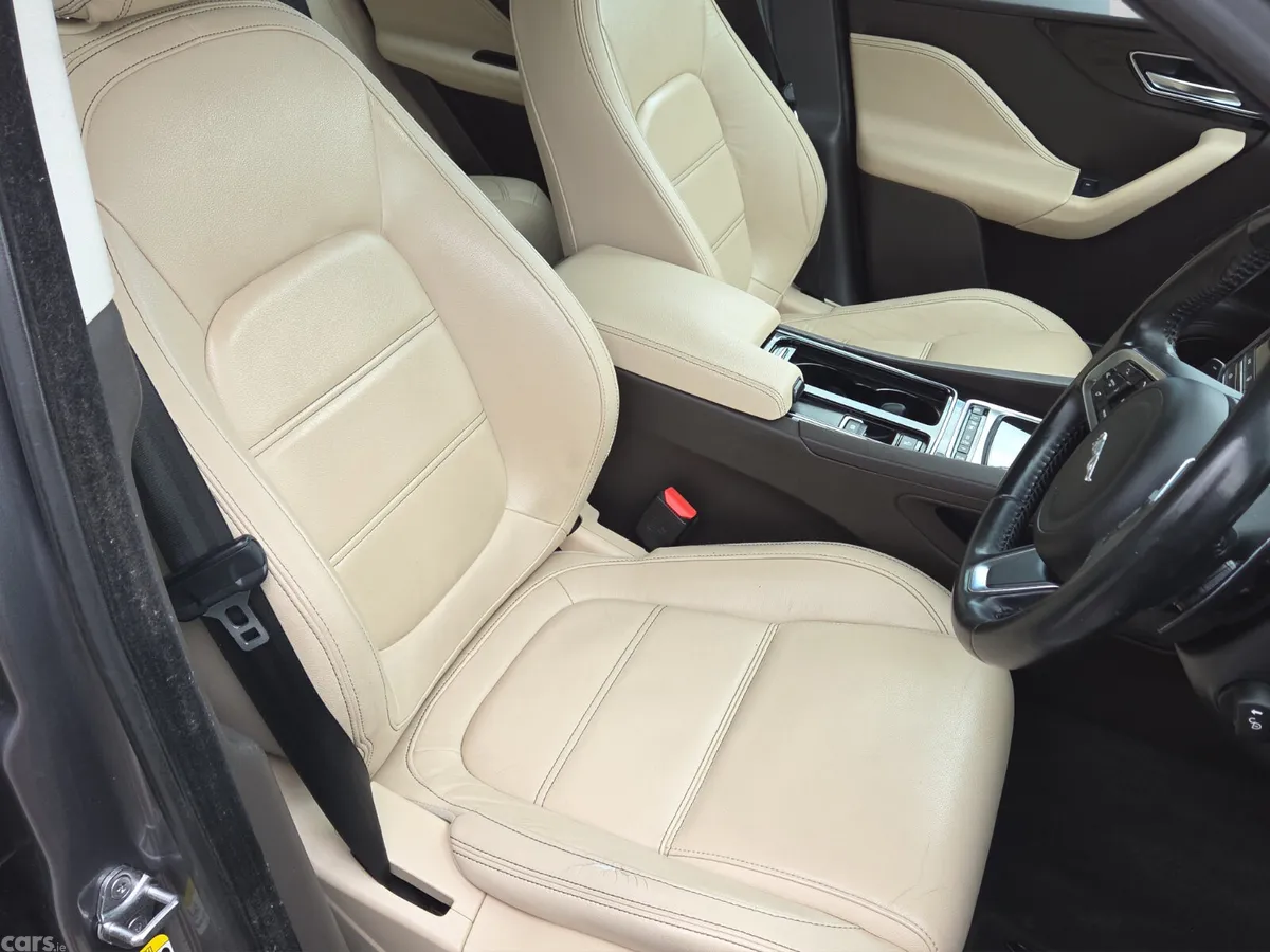 Jaguar F-Pace SUV, Diesel, 2019, Grey