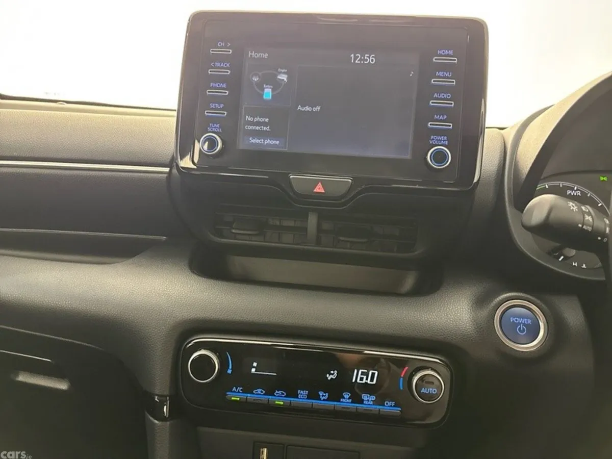 Toyota Yaris Hatchback, Petrol Hybrid, 2023, Black