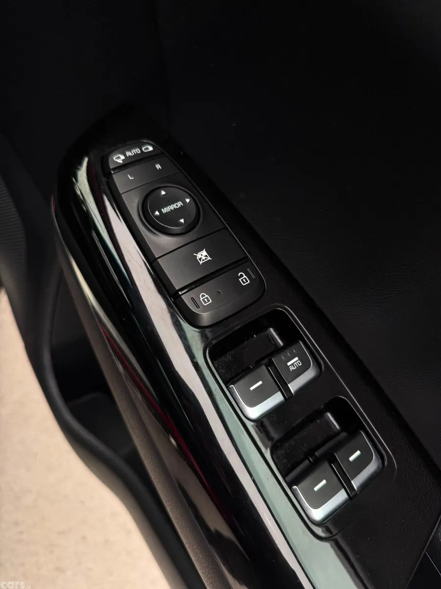 Kia Sportage SUV, Petrol, 2018, Red