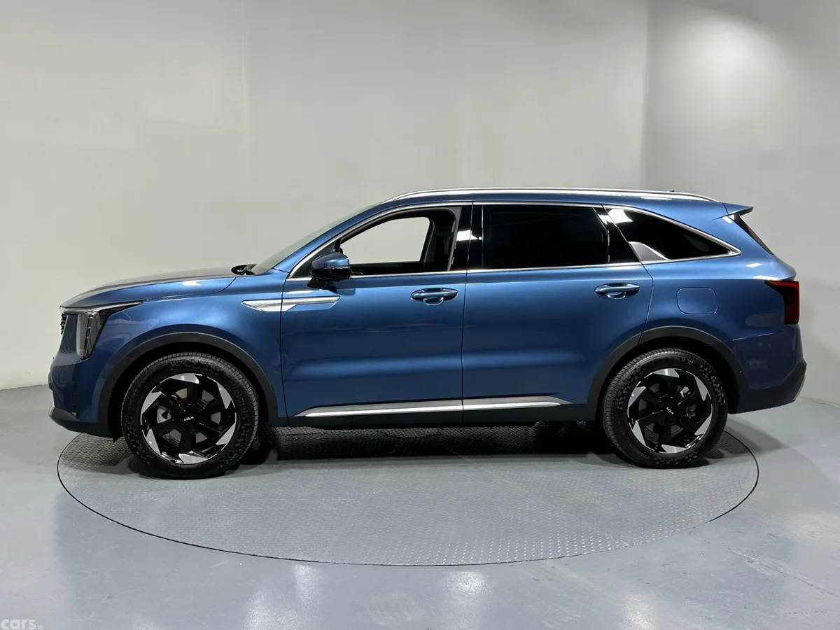 Kia Sorento SUV, Petrol Plug-in Hybrid, 2026, Blue