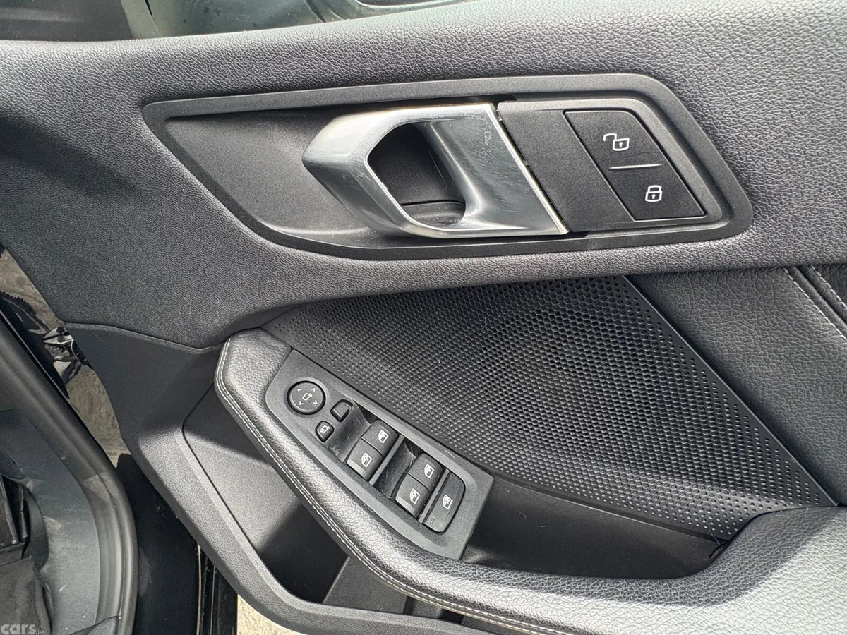 BMW 1-Series Hatchback, Diesel, 2019, Black