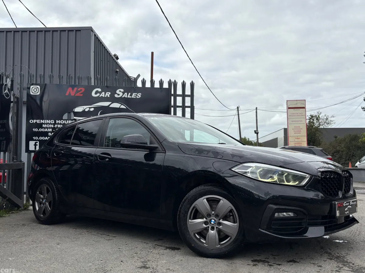 BMW 1-Series Hatchback, Diesel, 2019, Black