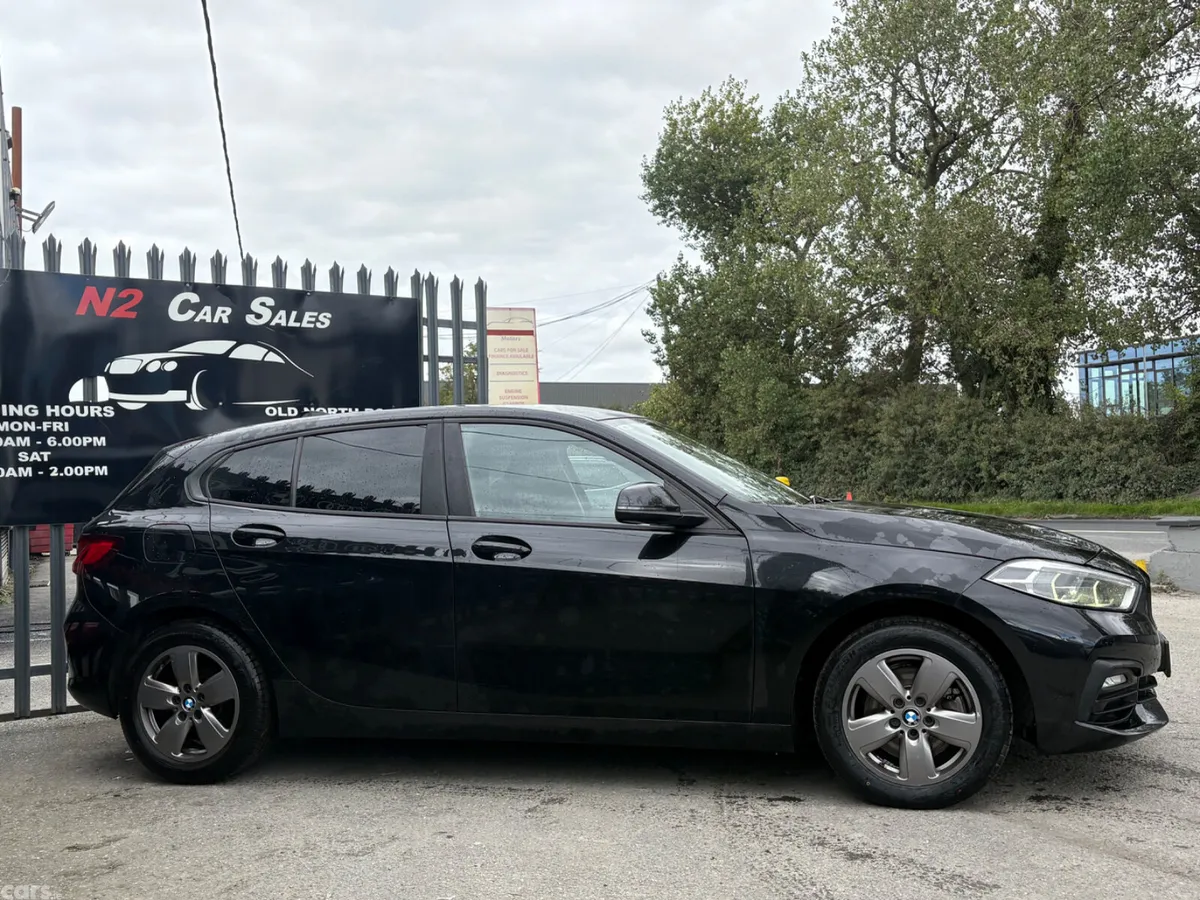 BMW 1-Series Hatchback, Diesel, 2019, Black