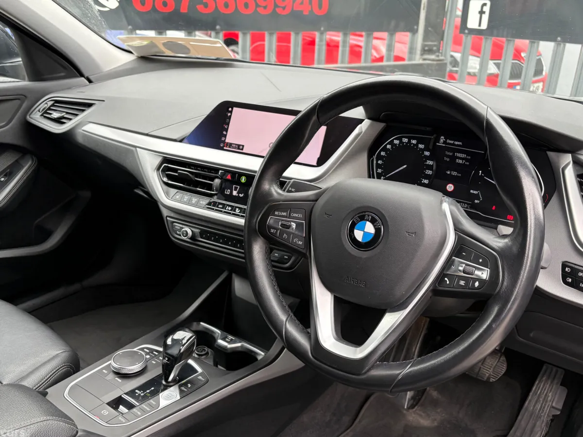 BMW 1-Series Hatchback, Diesel, 2019, Black