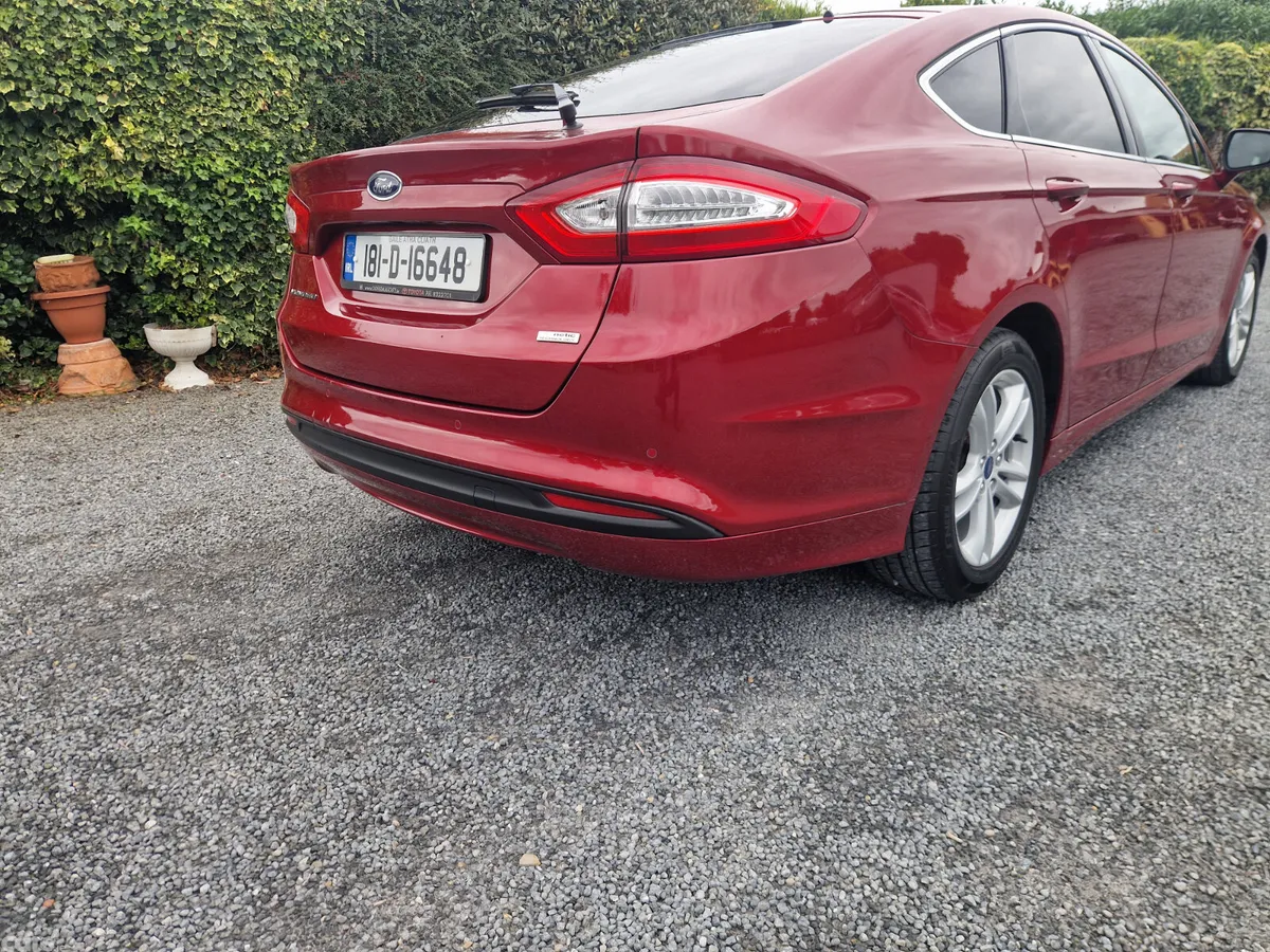Ford Mondeo Hatchback, Diesel, 2018, Red