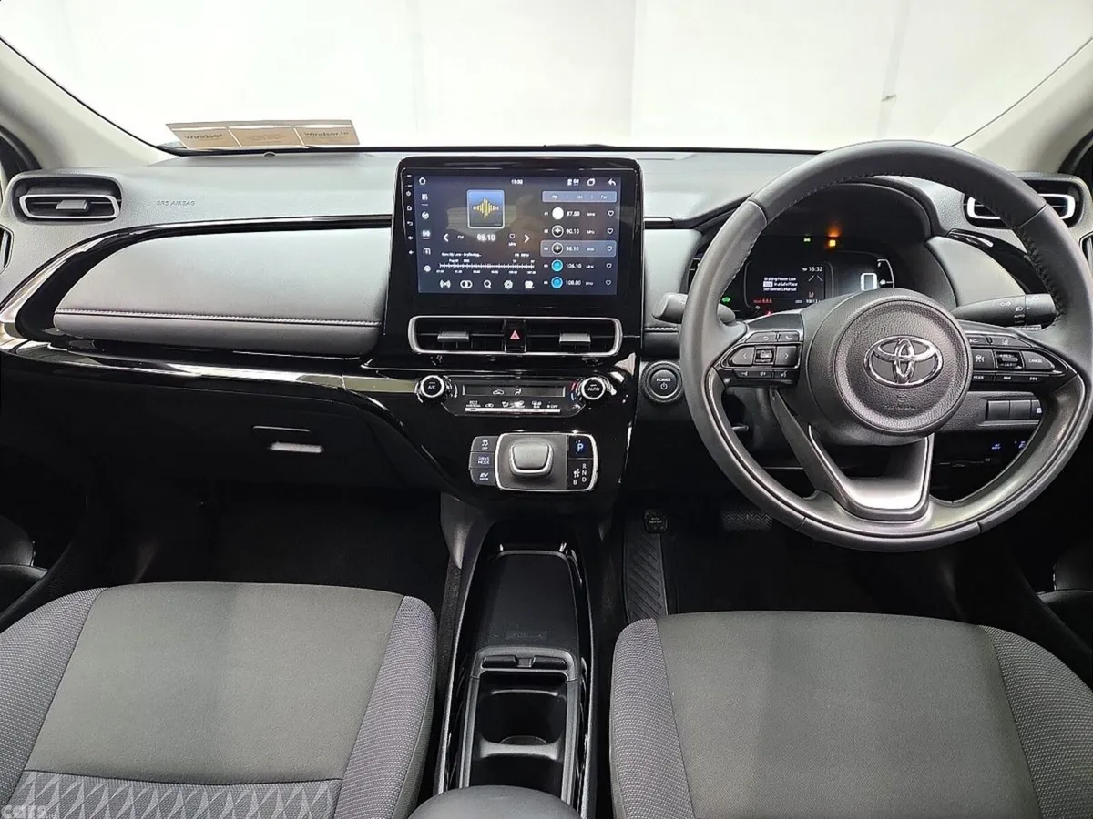 Toyota Aqua Hatchback, Petrol Hybrid, 2025, White
