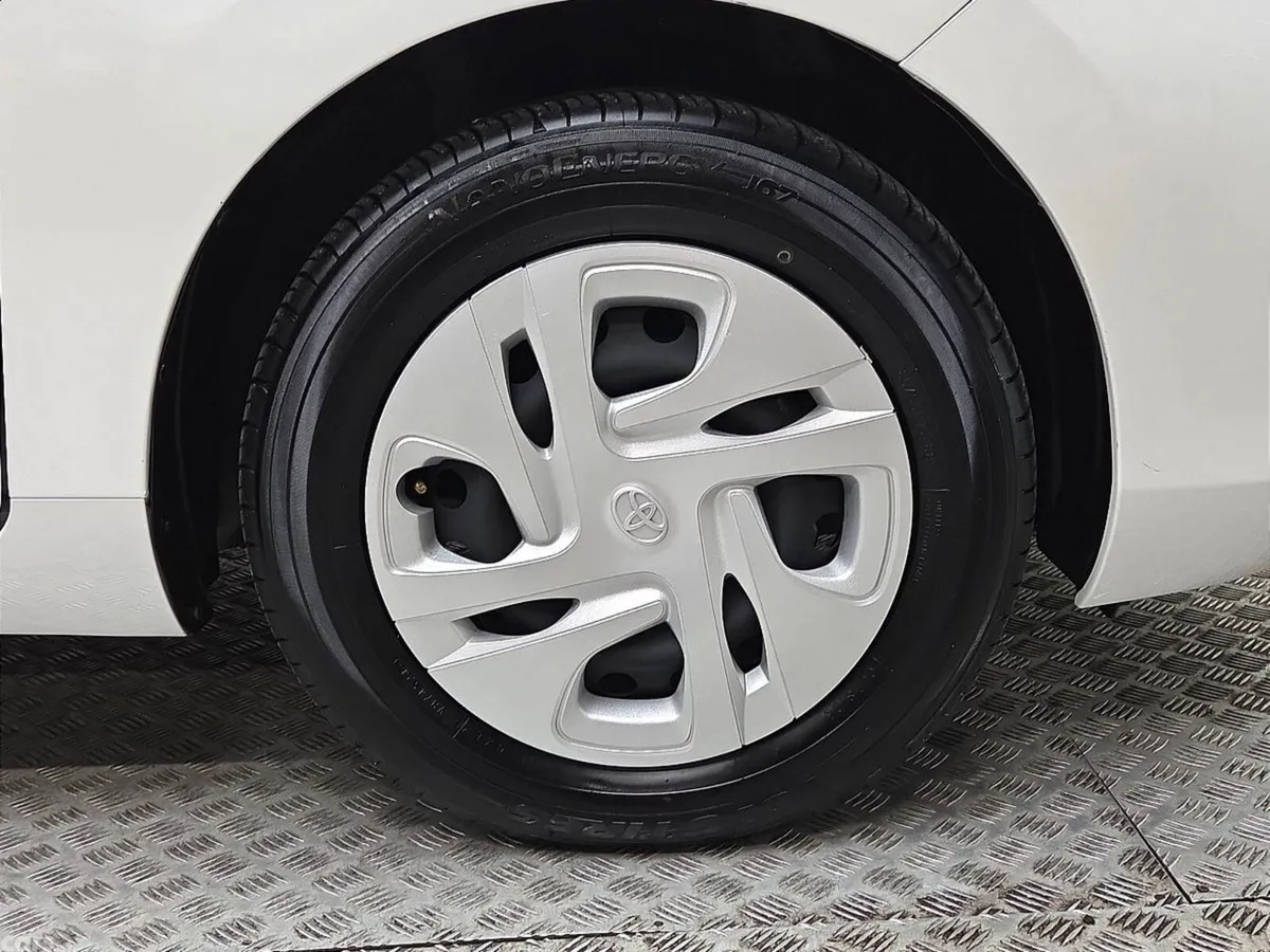 Toyota Aqua Hatchback, Petrol Hybrid, 2025, White