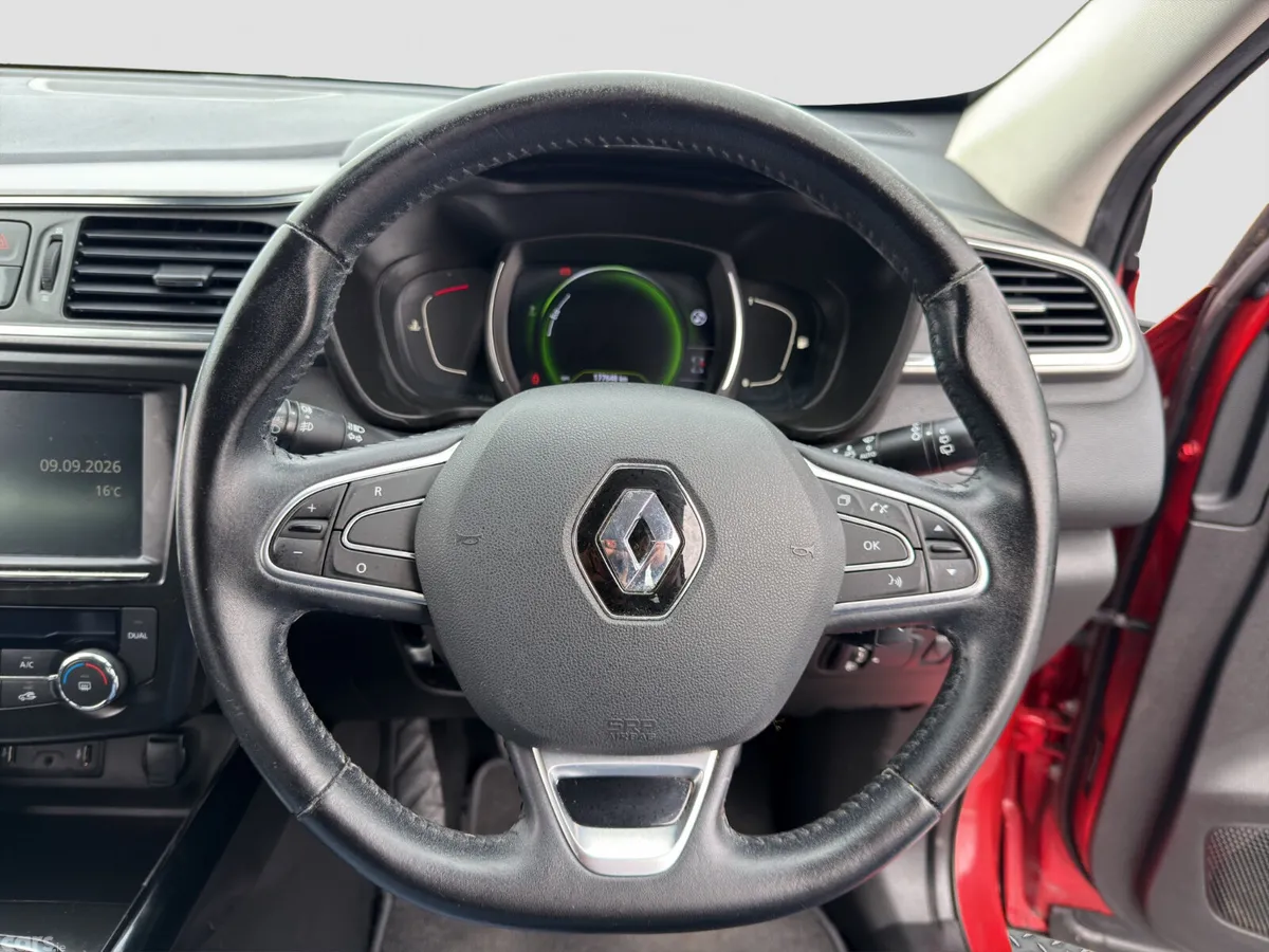 Renault Kadjar SUV, Diesel, 2018, Red