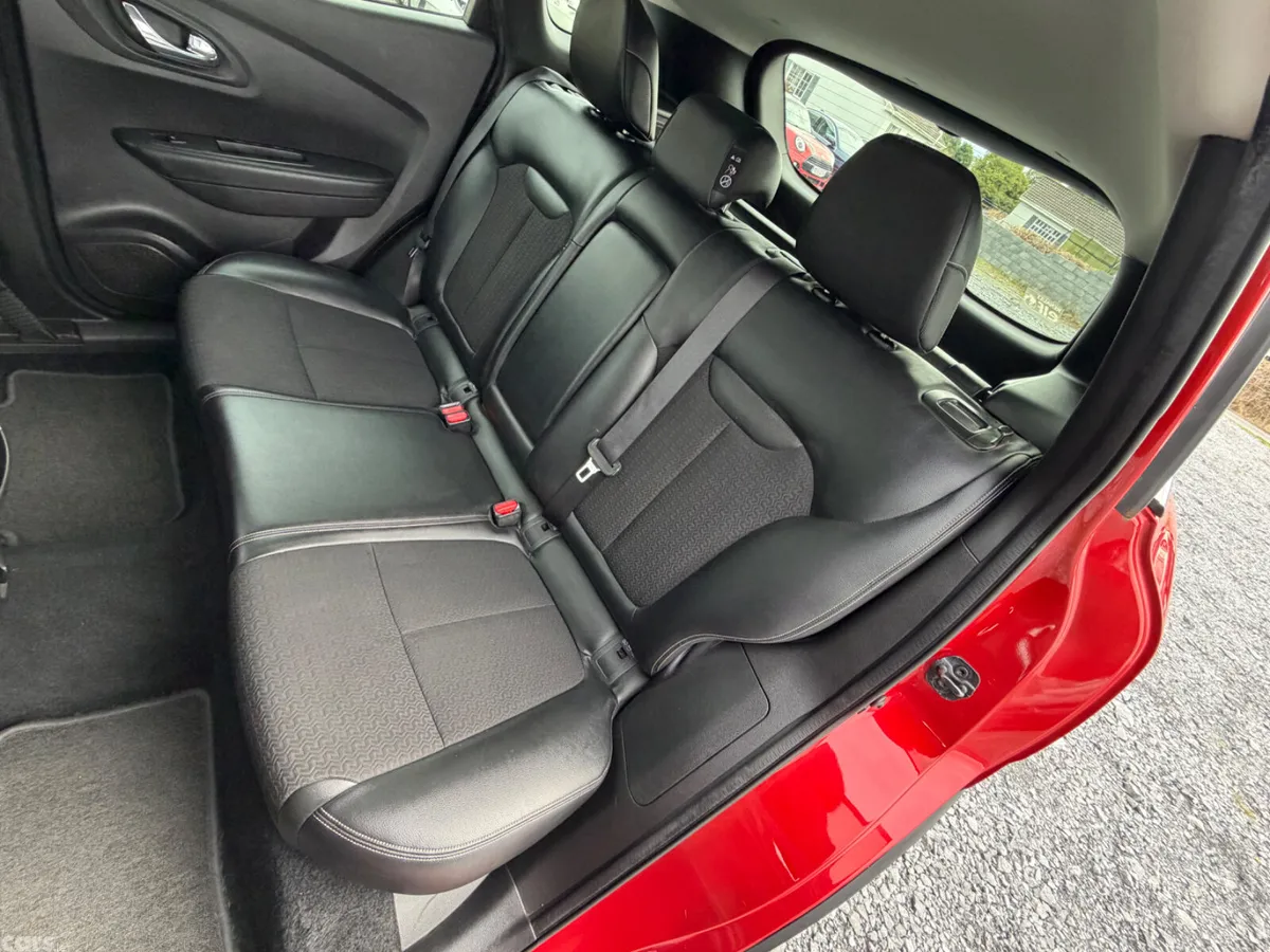 Renault Kadjar SUV, Diesel, 2018, Red