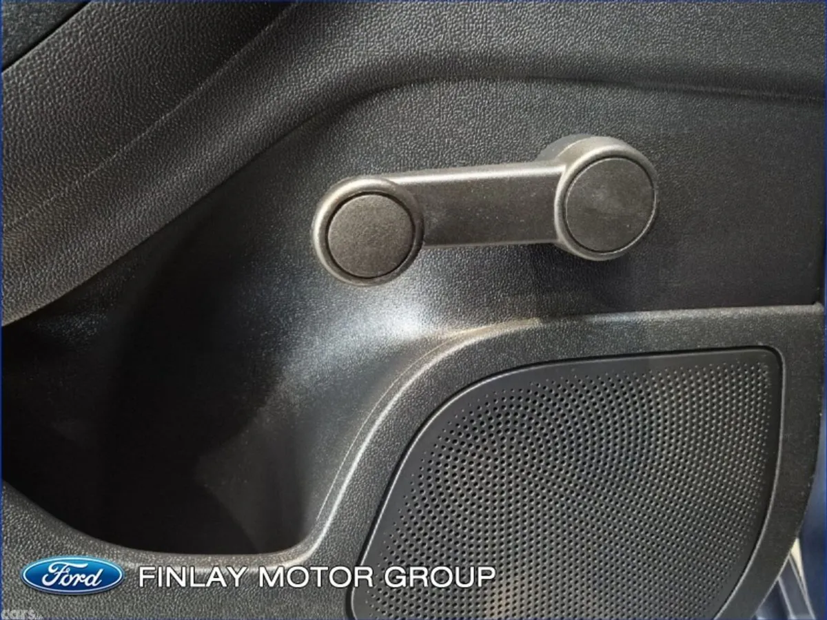 Ford Fiesta Hatchback, Petrol, 2021, Blue
