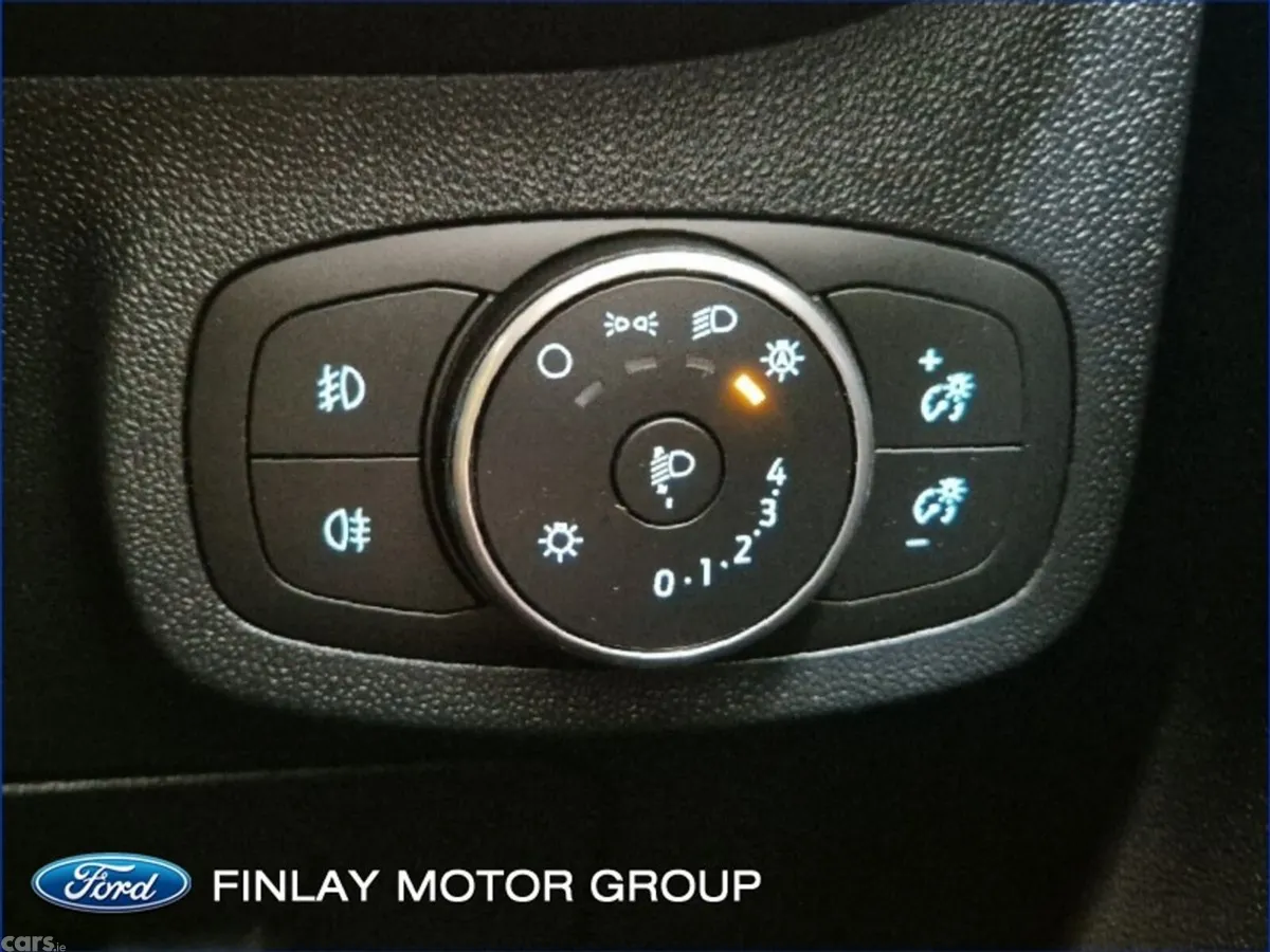 Ford Fiesta Hatchback, Petrol, 2021, Blue