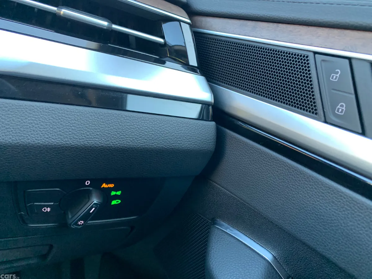 Volkswagen Arteon Estate, Diesel, 2023, Black