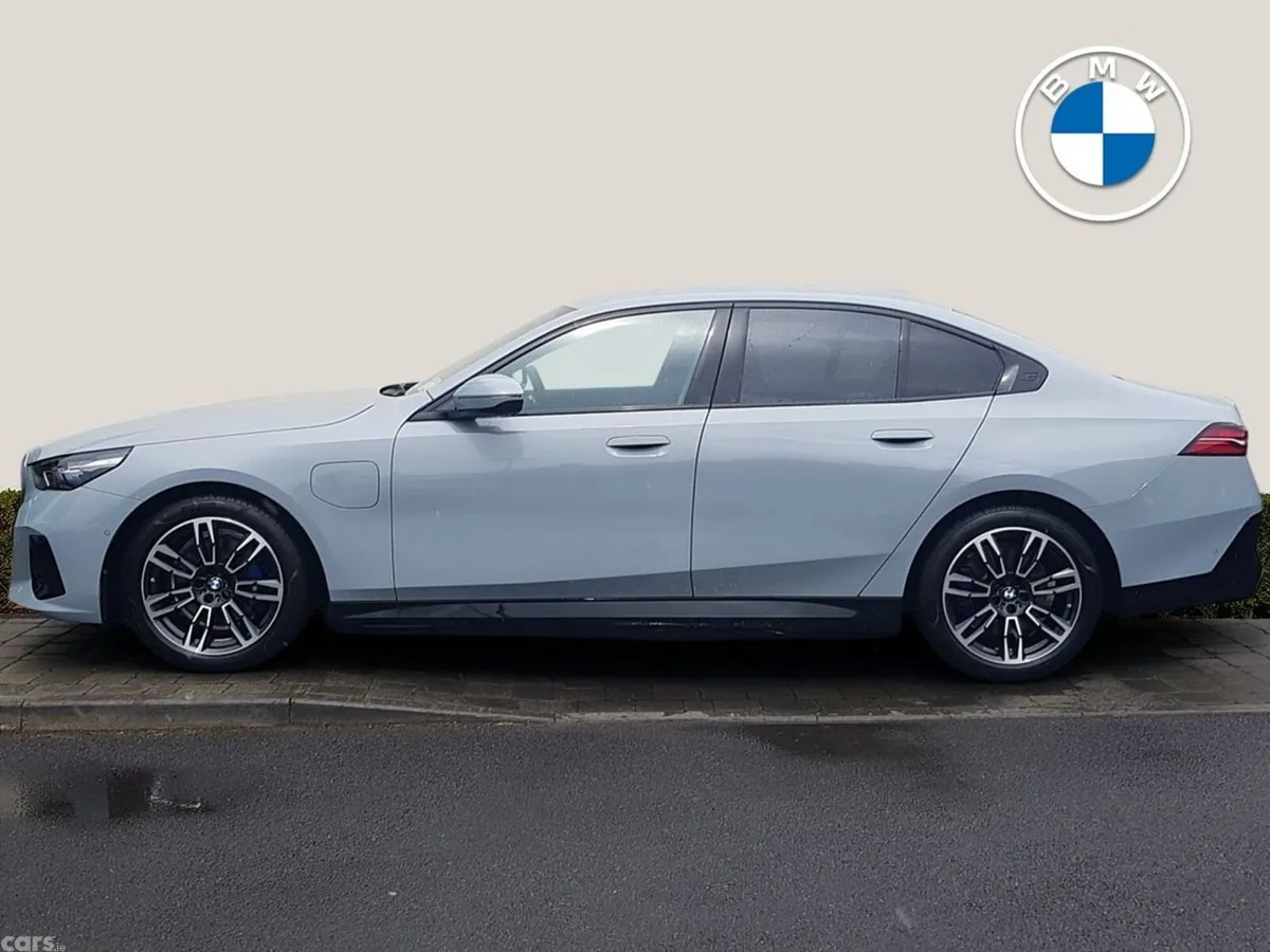 BMW 5-Series Saloon, Petrol Plug-in Hybrid, 2026, Grey
