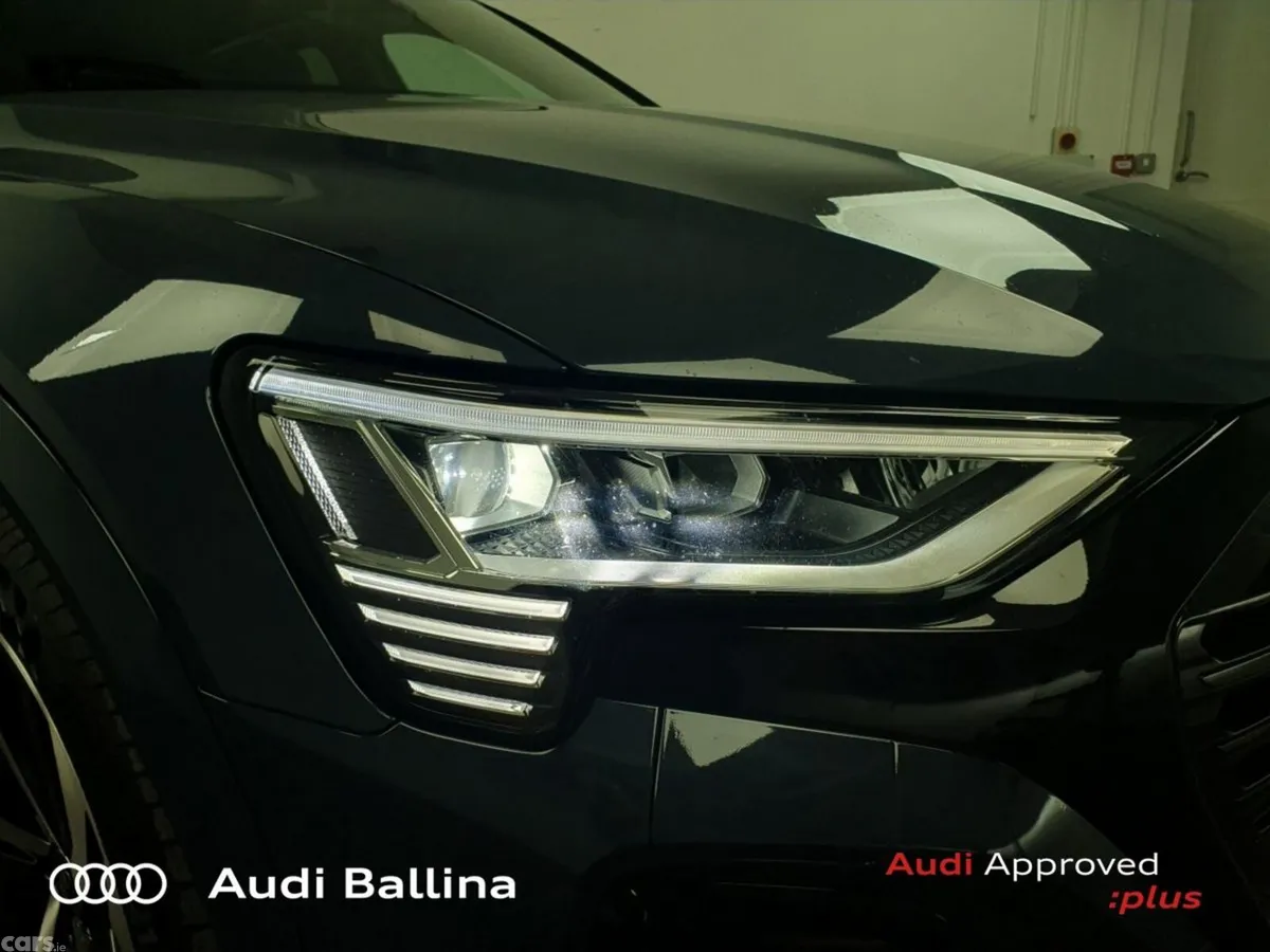 Audi Q8 Hatchback, Electric, 2024, Blue