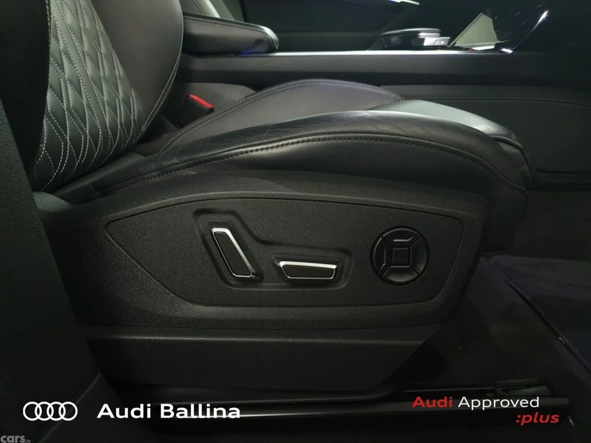 Audi Q8 Hatchback, Electric, 2024, Blue