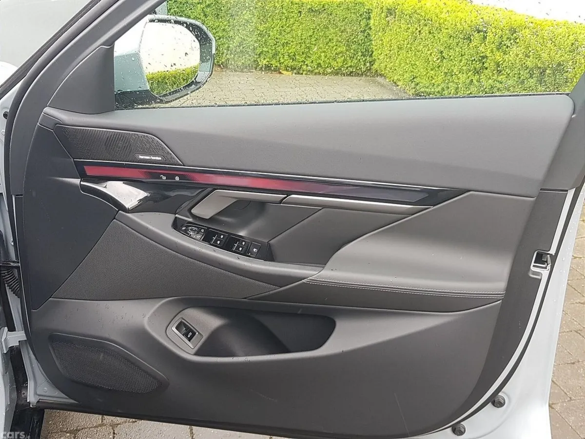 BMW 5-Series Saloon, Petrol Plug-in Hybrid, 2026, Grey