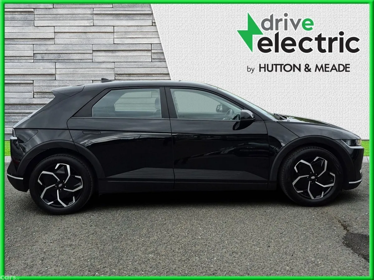 Hyundai IONIQ 5 Hatchback, Electric, 2022, Black