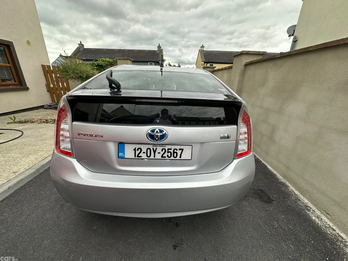 Toyota Prius Hatchback, Petrol Hybrid, 2012, Silver